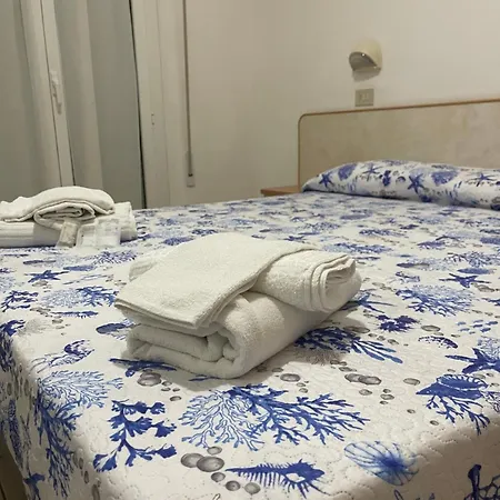 מלון Vienna Rivazzurra 3*
