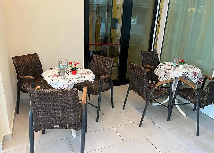 Vienna Rivazzurra 3* 리미니