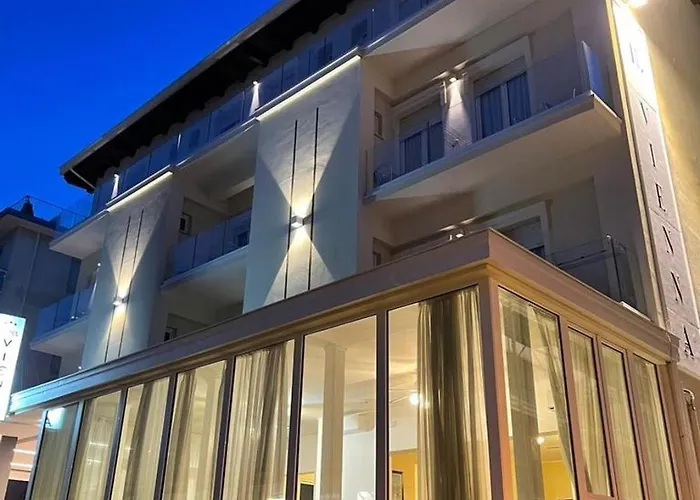 Hotell Vienna Rivazzurra 3*