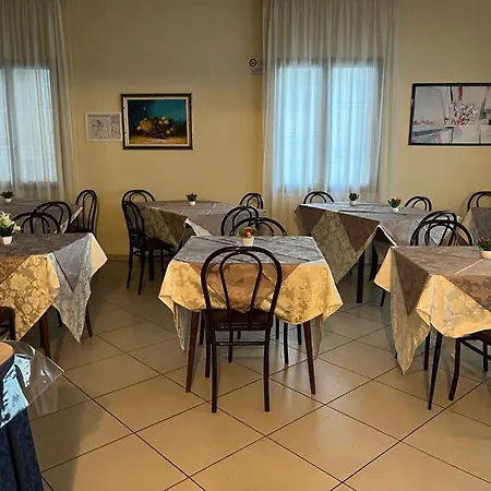 Hotel Vienna Rivazzurra Rímini